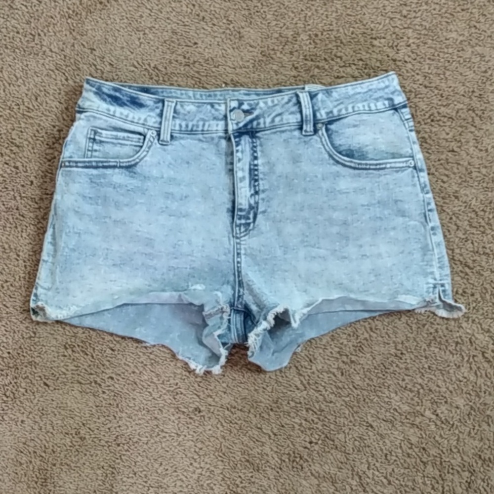 Time And Tru High-Rise Jean Shorts